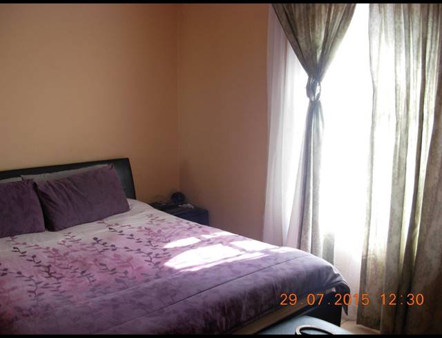 2 BEDROOM APARTMENT SOLD IN THE ORCHARDS